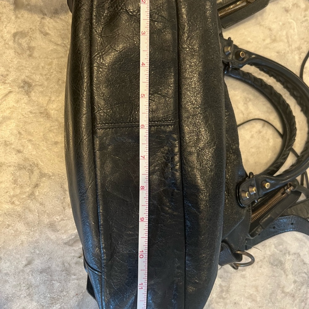 Balenciaga The Town Bag, Black - 240579 - Picture 12 of 16
